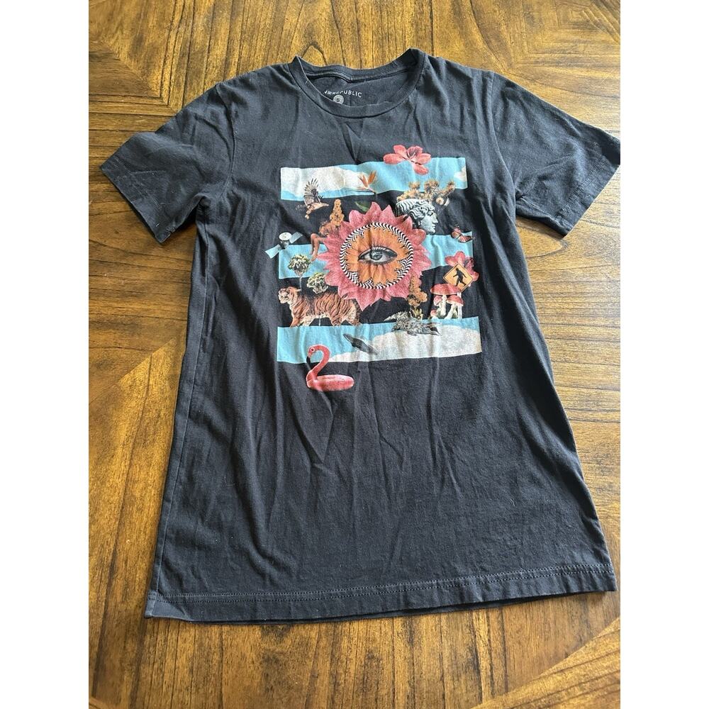 2022 One Republic Never Ending Summer Tour Band Graphic T Shirt Size Small